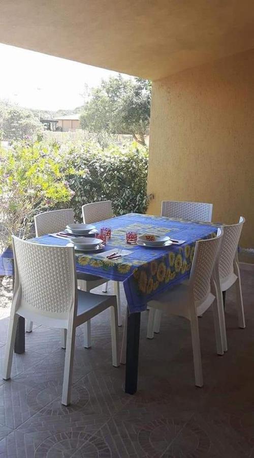 Casa Vacanze Villa Sandrina Costa Paradiso Exterior photo